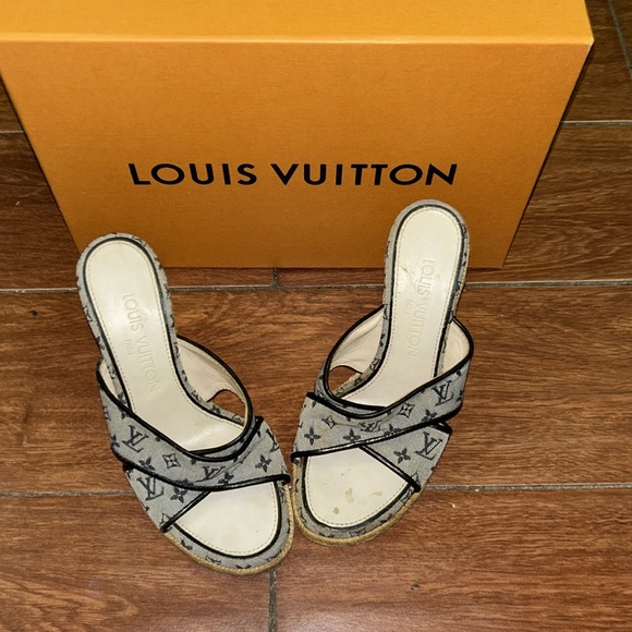 Louis Vuitton mini monogram espadrille wedges LV Toe Mule Ibiza  Date co… - Picture 10 of 10